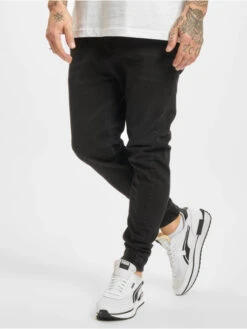 Herren Antifit Jaden In Schwarz